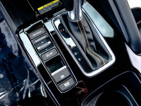 Certified 2026 Acura Integra A-Spec w/ Technology Package FWD image 32