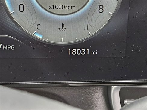 Used 2024 Hyundai Elantra SEL w/ Convenience Package image 34