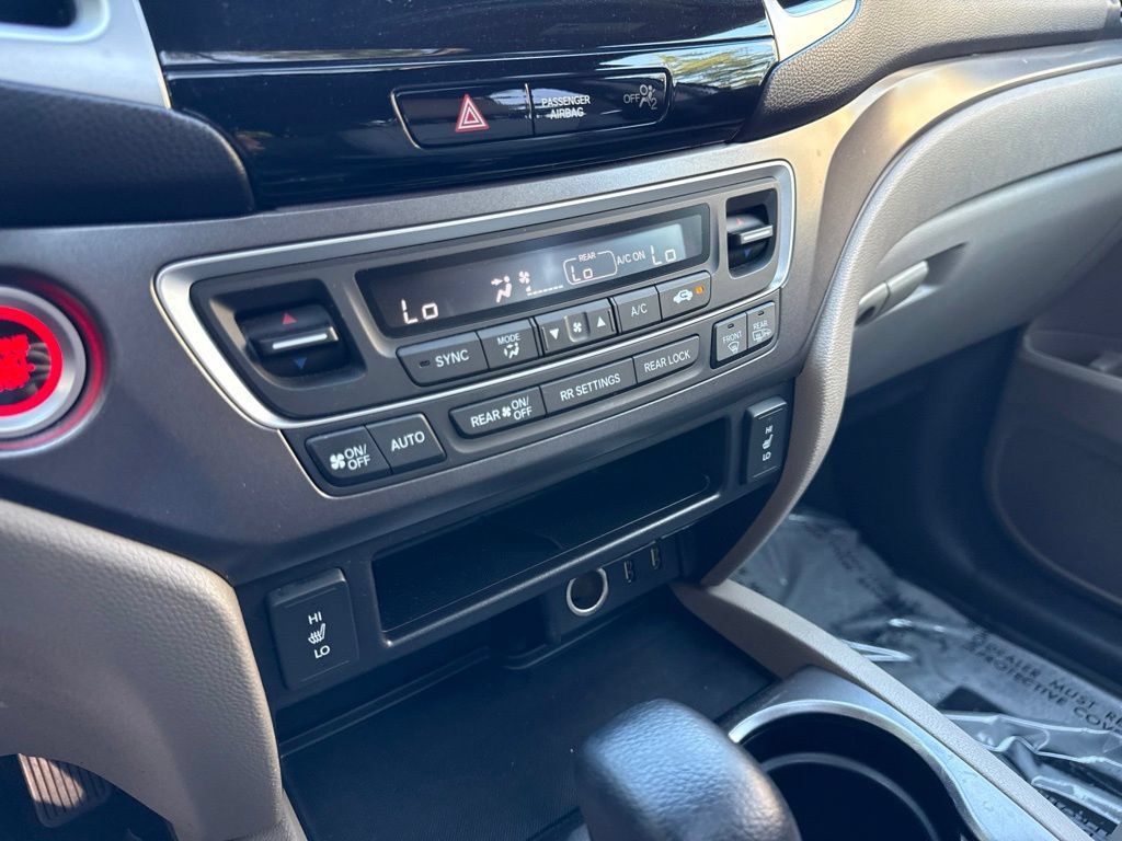 Used 2018 Honda Pilot EX-L image 31