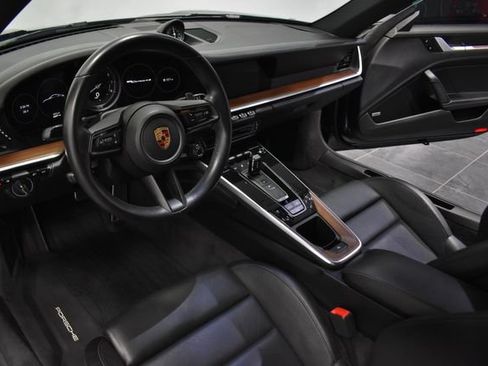 Used 2020 Porsche 911 Carrera 4S AWD/4WD image 13