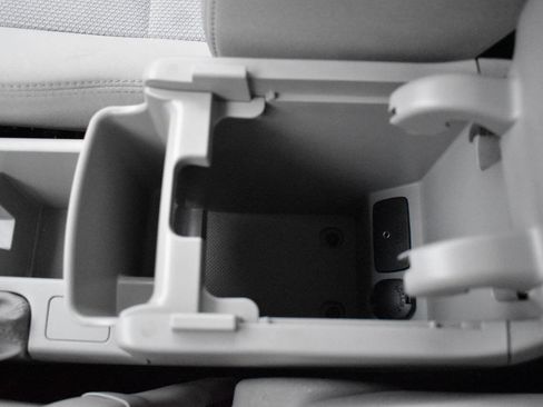 Used 2012 Subaru Forester 2.5X w/ Alloy Wheel Pkg image 26