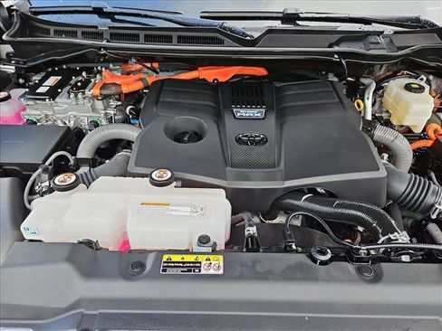 Used 2026 Toyota Tundra Capstone AWD/4WD image 24