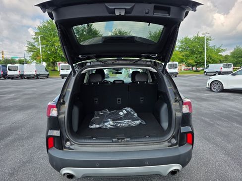 Used 2022 Ford Escape SEL AWD/4WD image 9