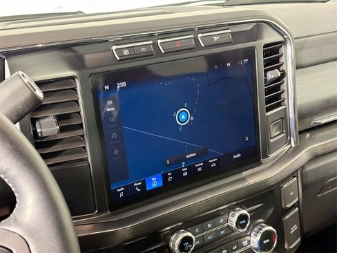 Used 2024 Ford F350 Lariat image 13