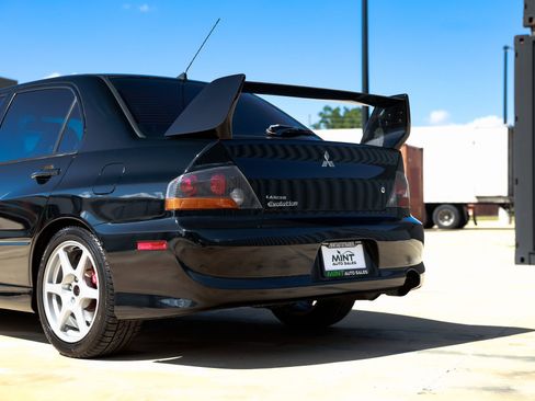 Used 2005 Mitsubishi Lancer Evolution MR image 40