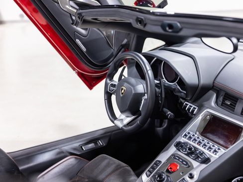 Used 2016 Lamborghini Aventador LP 700-4 AWD/4WD image 42