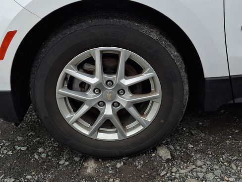 Certified 2023 Chevrolet Equinox LS w/ LS Convenience Package FWD image 32