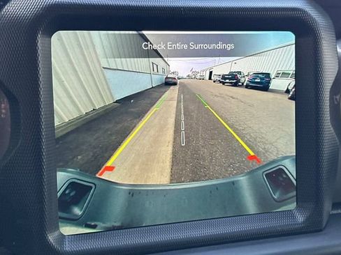 Used 2023 Jeep Gladiator Overland image 22