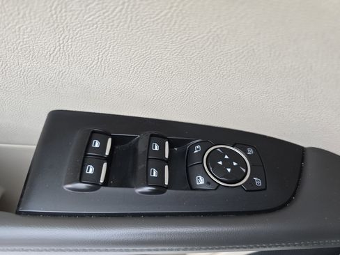 Used 2020 Lincoln Nautilus Reserve w/ Equipment Group 201A image 28