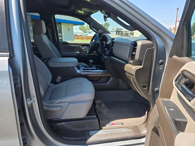 Used 2023 Chevrolet Silverado 1500 RST w/ Z71 Off-Road Package AWD/4WD image 24