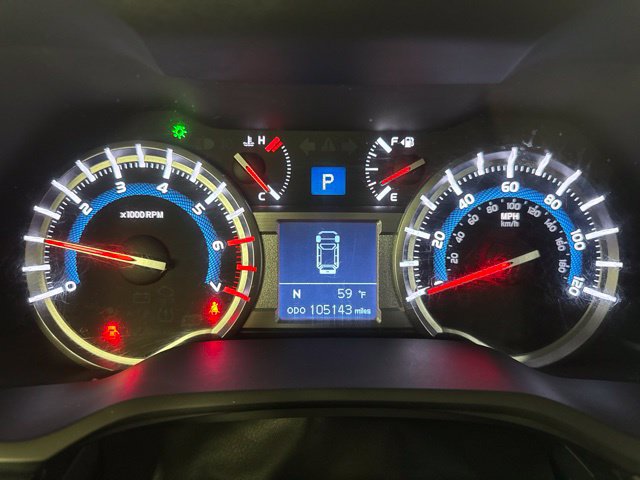 Used 2019 Toyota 4Runner SR5 AWD/4WD image 17