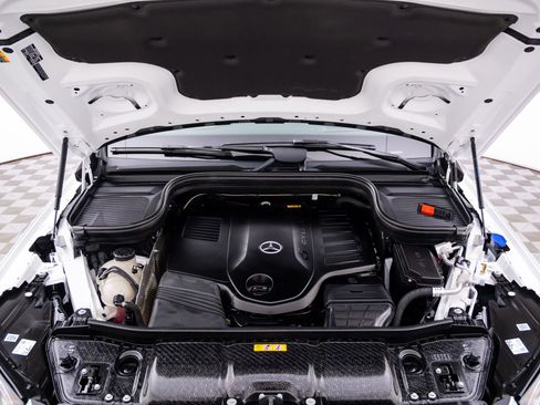 Used 2026 Mercedes-Benz GLS 450 4MATIC image 34