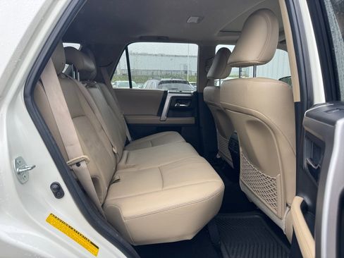 Used 2016 Toyota 4Runner Limited AWD/4WD image 33