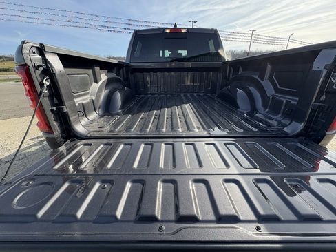 Used 2025 RAM 1500 Tradesman AWD/4WD image 23