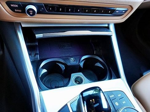 Used 2022 BMW 330i Sedan w/ Driving Assistance Package image 30