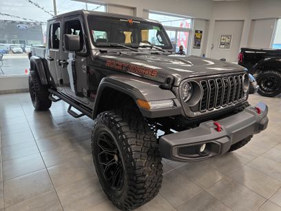New 2025 Jeep Gladiator Rubicon w/ Convenience Group