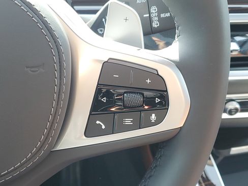 New 2026 BMW X7 xDrive40i w/ Executive Package image 13