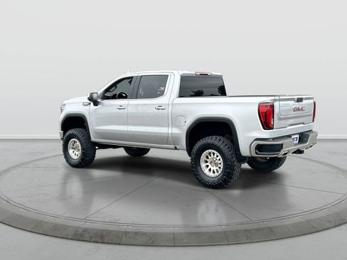 Used 2022 GMC Sierra 1500 SLT w/ X31 Off-Road Package AWD/4WD image 6