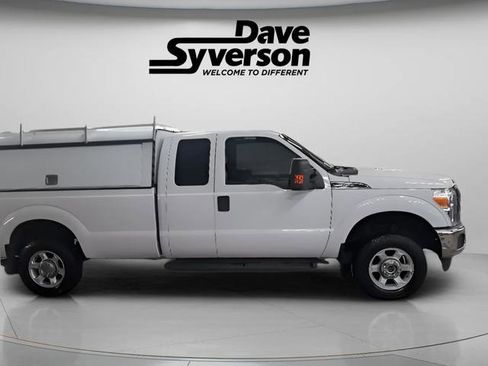 Used 2015 Ford F250 XLT w/ XLT Interior Package image 3
