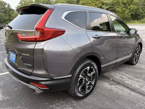 Used 2018 Honda CR-V Touring image 7
