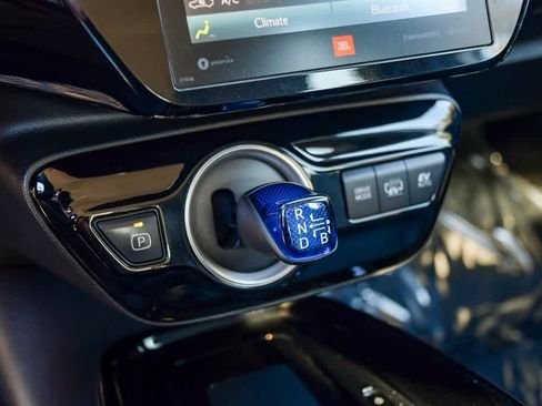 Used 2020 Toyota Prius Prime Limited image 22