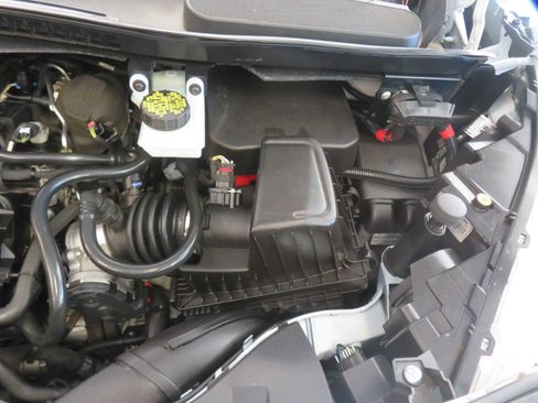 Used 2020 Ford Transit Connect XL image 54