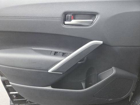 Used 2026 Toyota Corolla Cross XLE w/ Convenience Package image 32