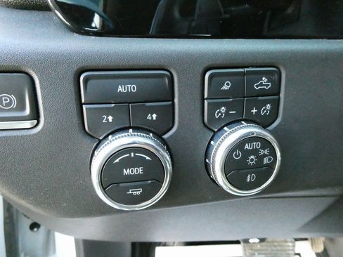 Certified 2023 GMC Sierra 1500 SLT w/ SLT Premium Package image 22