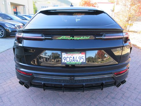 Used 2022 Lamborghini Urus image 87
