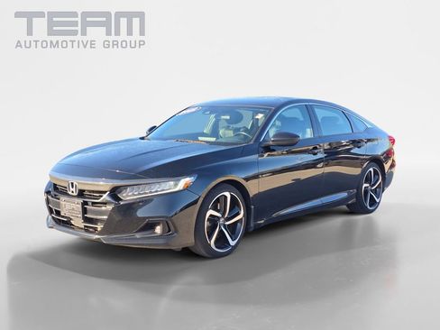 Used 2022 Honda Accord Sport image 3
