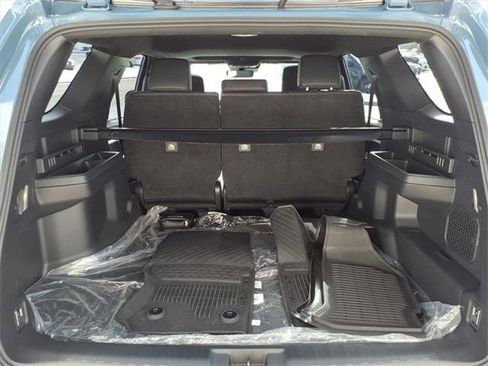 Certified 2025 Toyota 4Runner TRD Off-Road Premium image 18