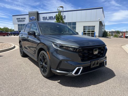 Used 2025 Honda CR-V Sport Touring image 10