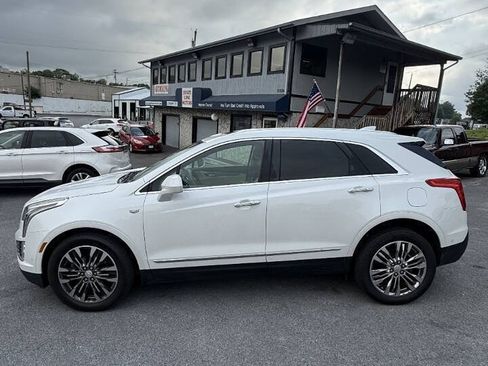 Used 2017 Cadillac XT5 Premium Luxury w/ Driver Assist Package AWD/4WD image 2
