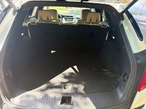 Used 2019 Cadillac XT5 AWD image 21