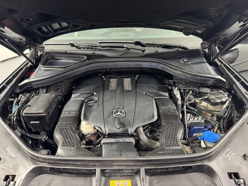 Used 2017 Mercedes-Benz GLS 450 4MATIC image 24