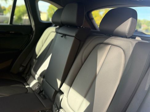 Used 2017 BMW X1 xDrive28i image 31