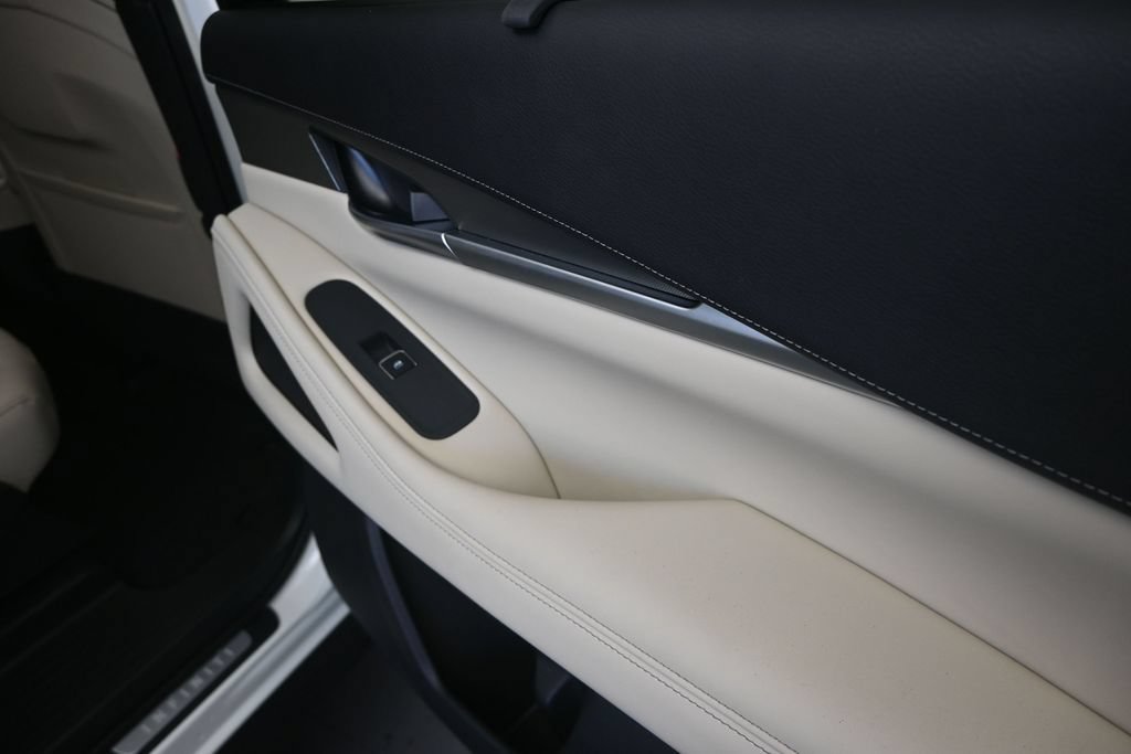Used 2024 INFINITI QX60 Luxe FWD image 22