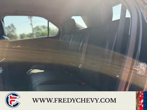 Used 2016 Chevrolet Equinox LTZ w/ Enhanced Convenience Package FWD image 26
