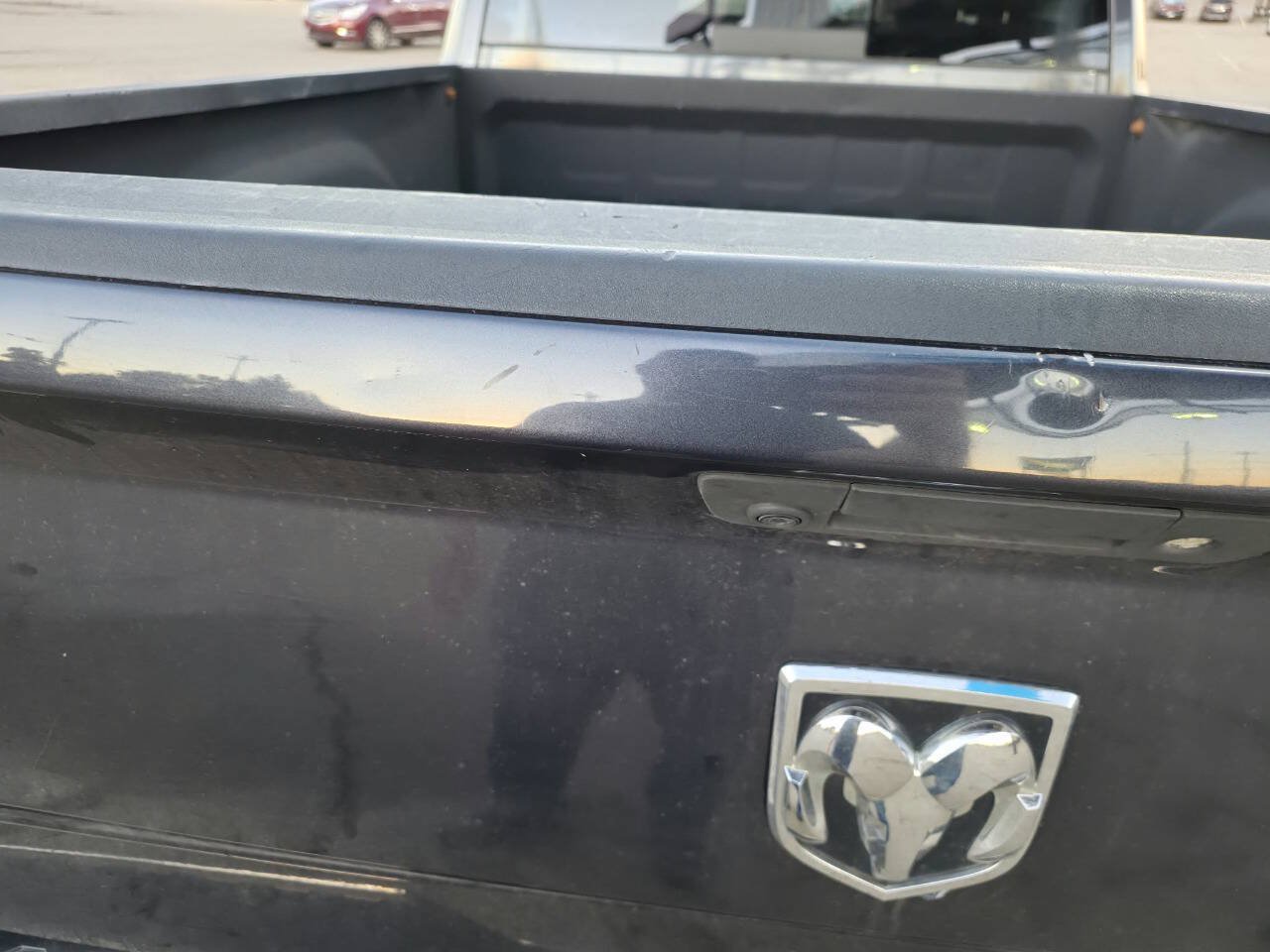 Used 2015 RAM 1500 Laramie w/ Convenience Group AWD/4WD image 43