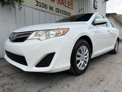 Used 2014 Toyota Camry LE w/ Fleet Convenience Package image 7