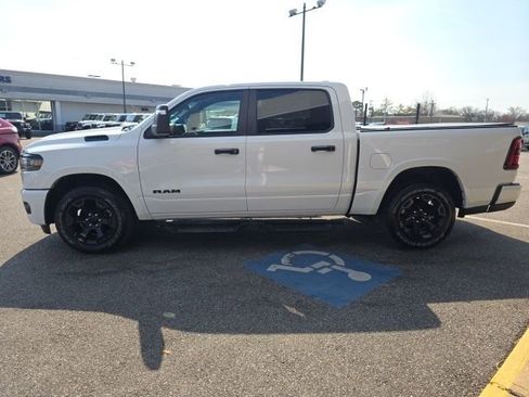 Used 2025 RAM 1500 Big Horn image 29