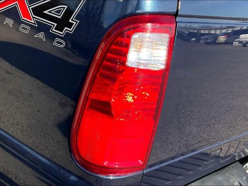 Used 2016 Ford F250 Lariat w/ Chrome Package image 28