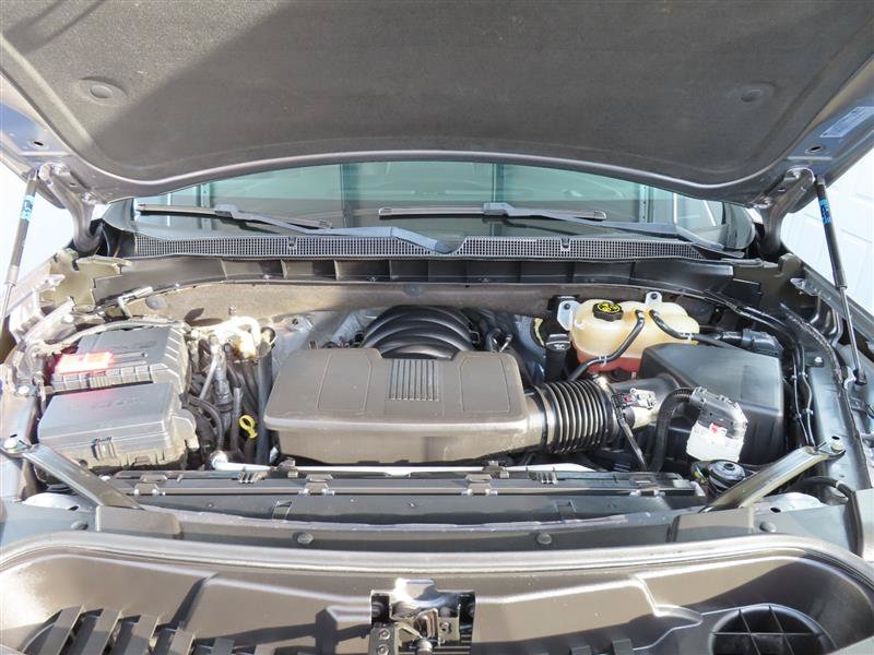 Used 2022 Chevrolet Suburban RST w/ Luxury Package RWD image 39