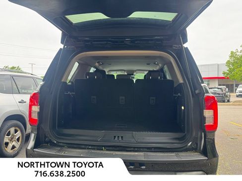 Used 2024 Ford Expedition XLT AWD/4WD image 27