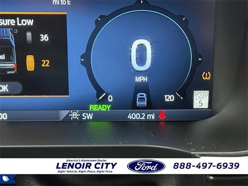 Used 2025 Ford F150 Lariat w/ Equipment Group 501A Mid image 38