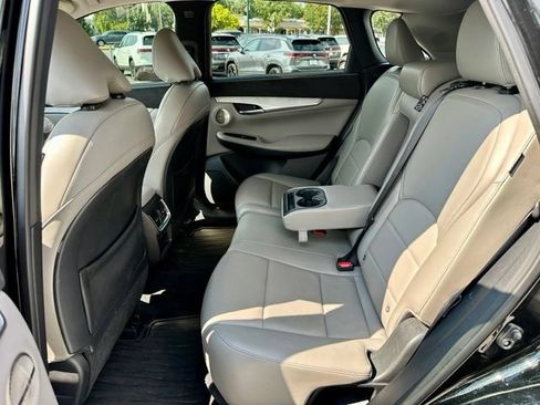 Used 2023 INFINITI QX50 Sensory AWD/4WD image 19