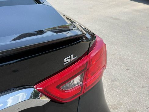 Used 2017 Nissan Maxima 3.5 SL FWD image 13