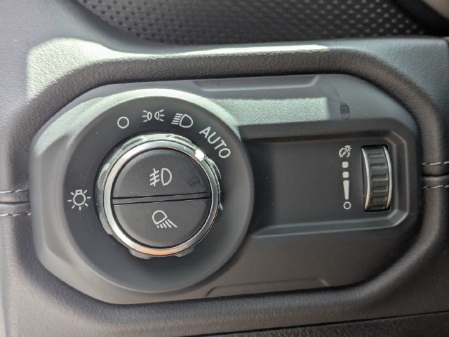 New 2026 Jeep Gladiator Mojave AWD/4WD image 23
