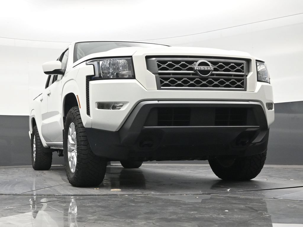 Used 2022 Nissan Frontier SV AWD/4WD image 25