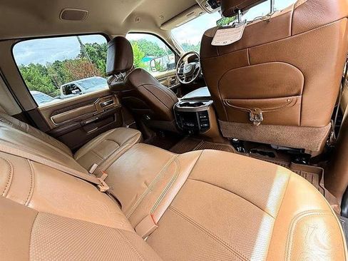 Used 2022 RAM 2500 Limited AWD/4WD image 36